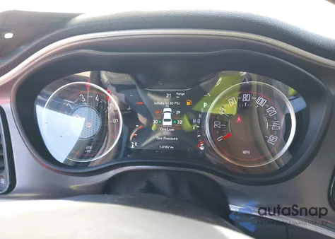 2019 Dodge Challenger Sxt Awd z USA, uszkodzony, nr VIN 2C3CDZGG7KH677865